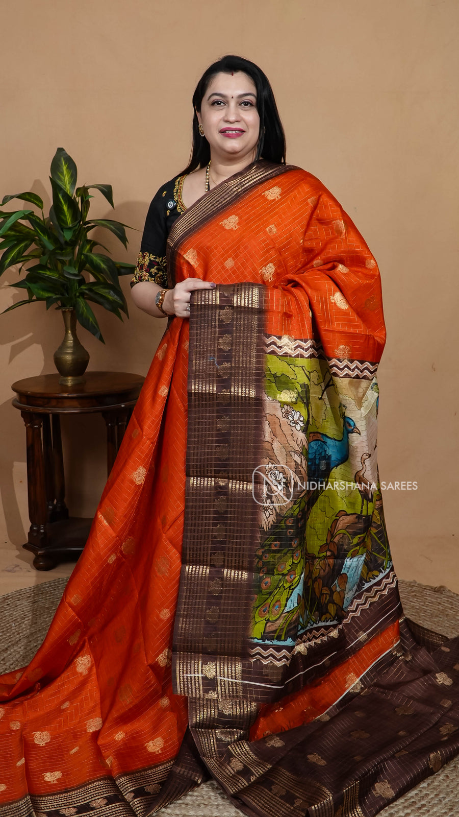 Semi Dola With Zari Checks And Zari Butta