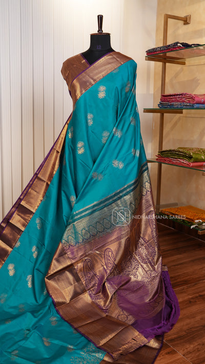 Semi Kanchipuram Silk With Floral Zari Butta And Zari Border