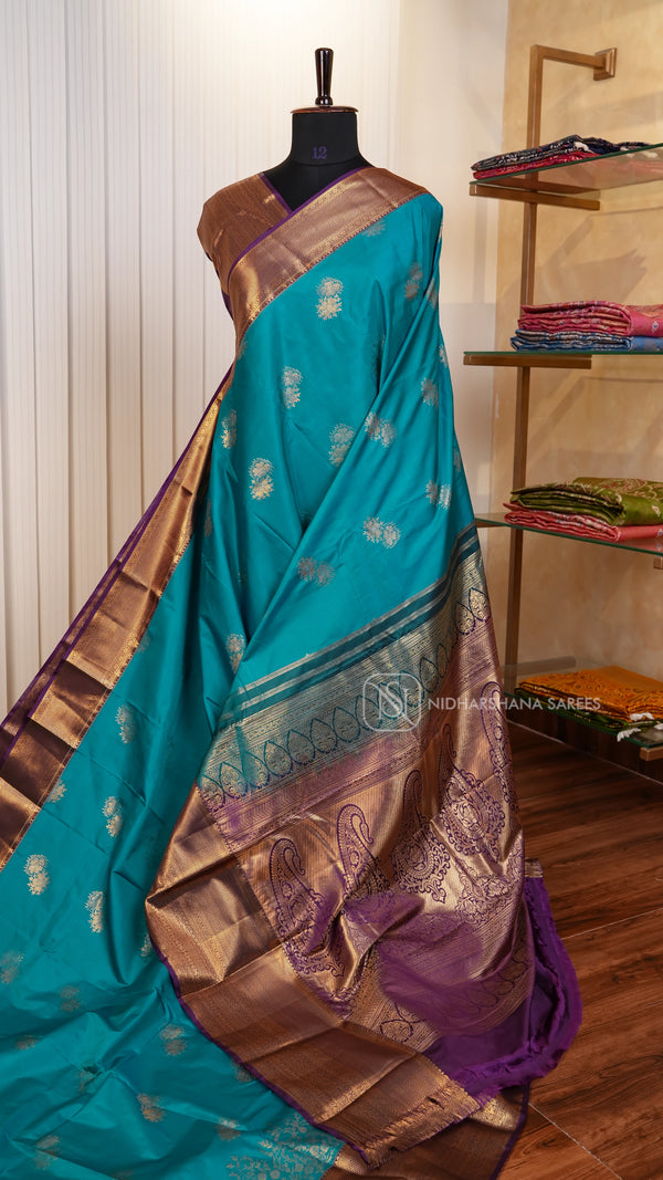 Semi Kanchipuram Silk With Floral Zari Butta And Zari Border