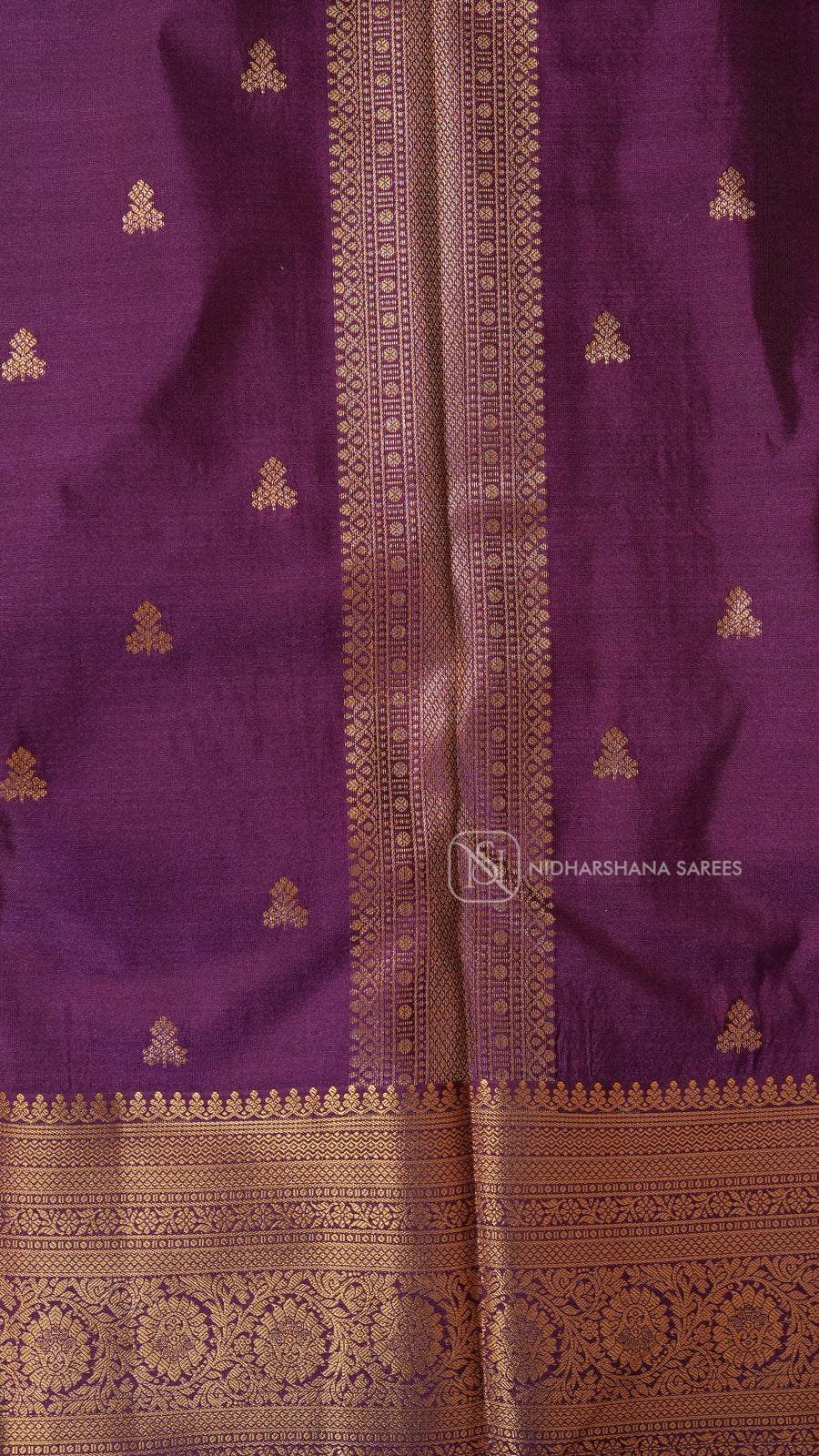 Semi Kanchipuram Silk With Zari Butta And Zari Border