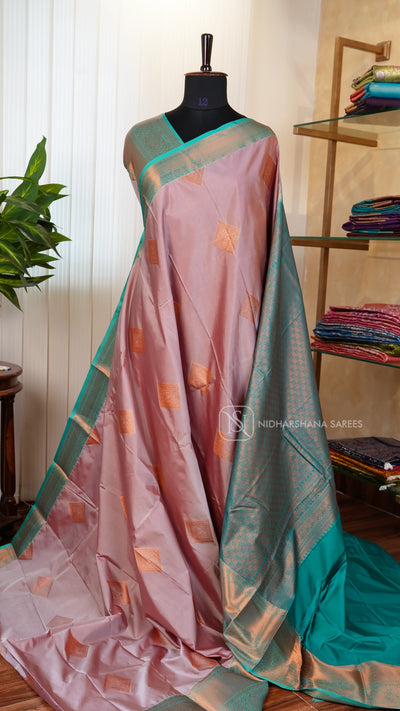 Semi Kanchipuram Silk With Zari Butta And Contrast Zari Border