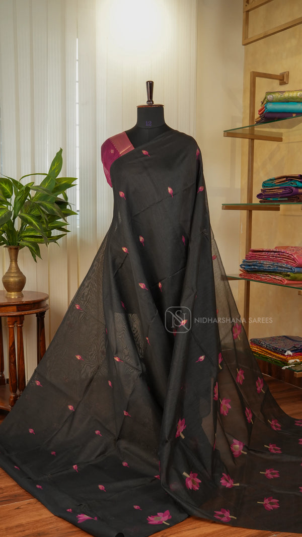 Munga Cotton With Butta Concept