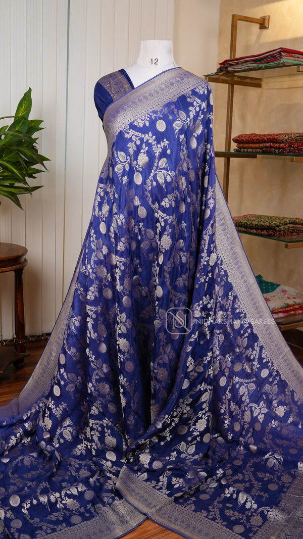 Viscose Silk With Floral Zari Weaving Concept