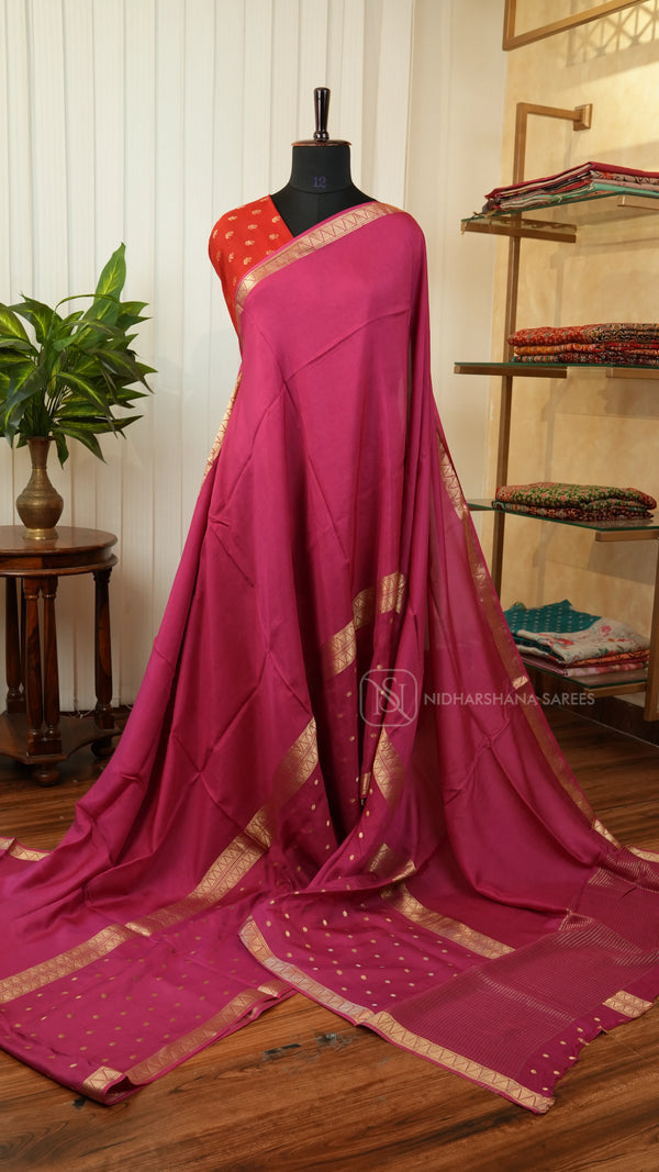 Viscose Dola With Zari Butta & Small Border