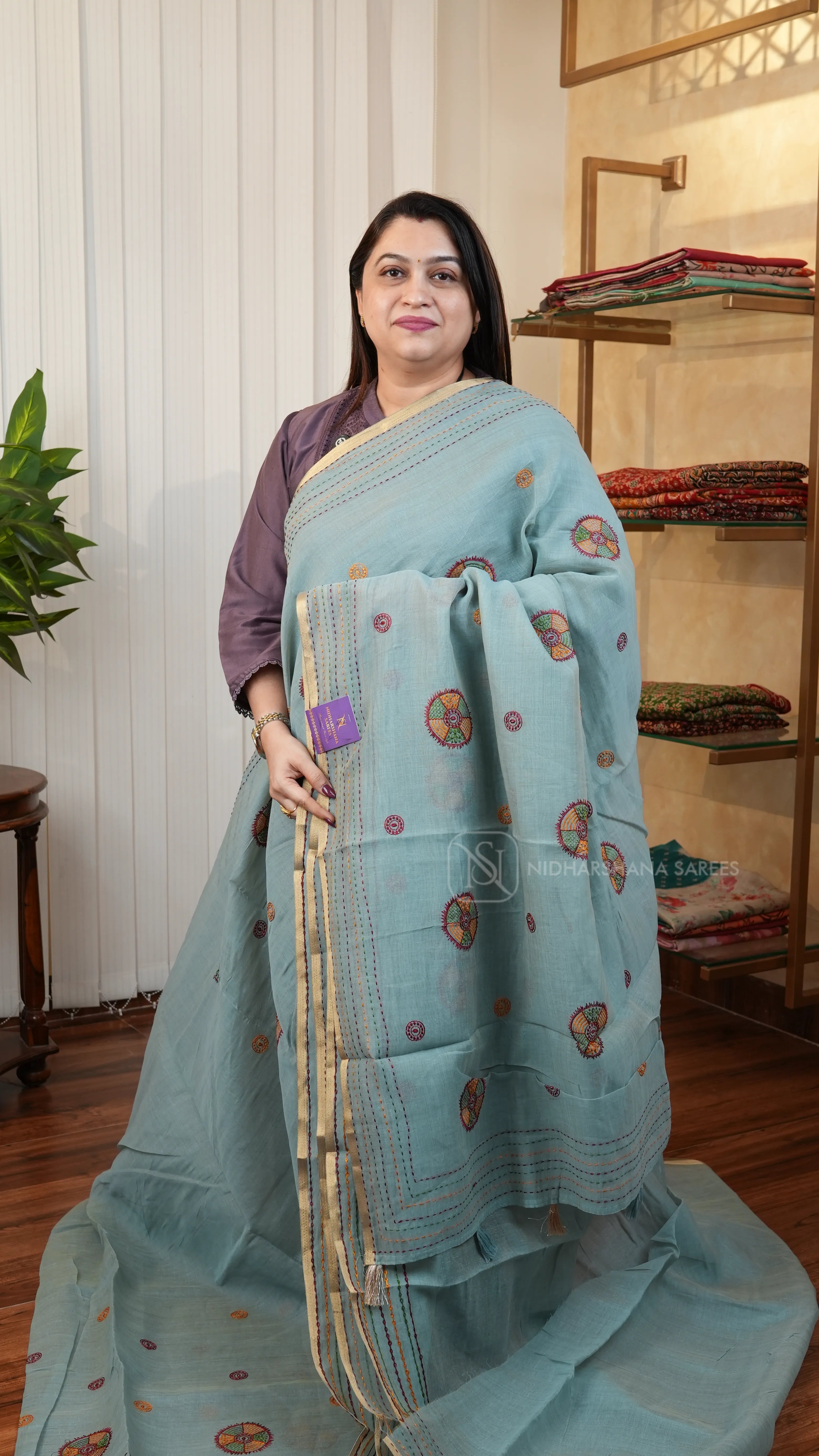 Munga Cotton With Embroidery Concept