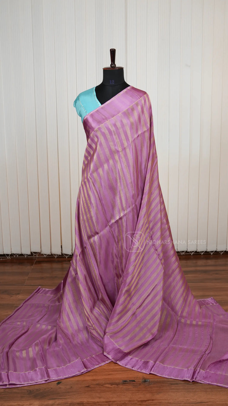 Pure Viscose Crepe Saree With Contrast Satin Zari Border And Elegant Pallu