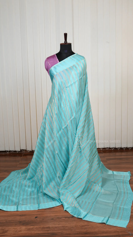 Pure Viscose Crepe Saree With Contrast Satin Zari Border And Elegant Pallu