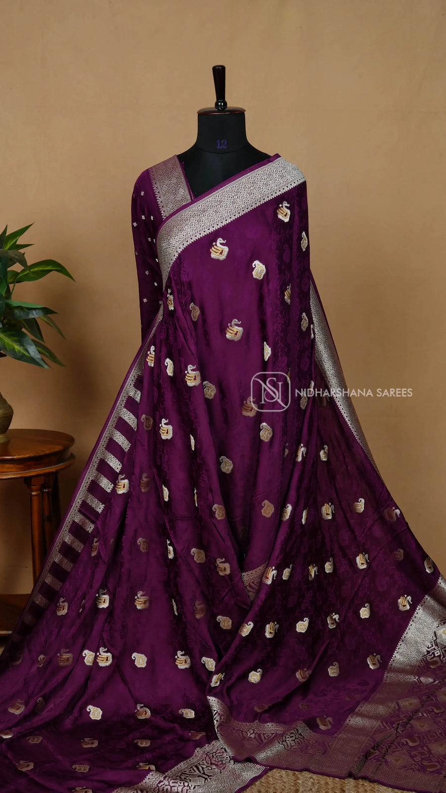 Pure Gajji Satin With Thread Emboss Concept