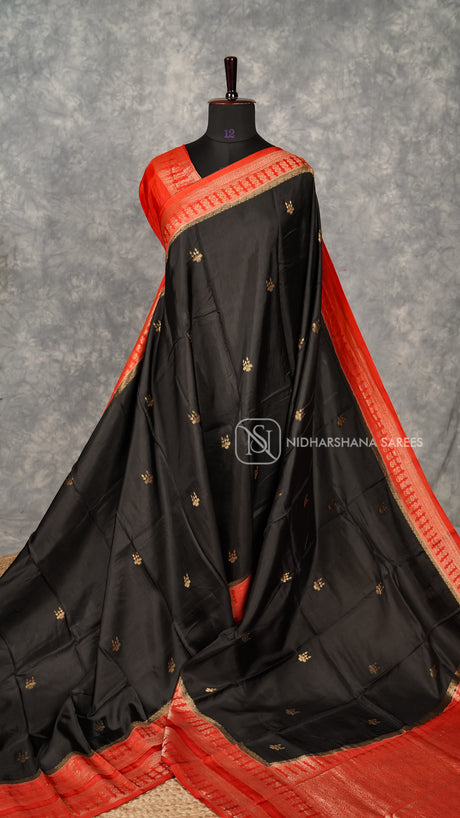 Viscose Crepe With Zari Butta Concept