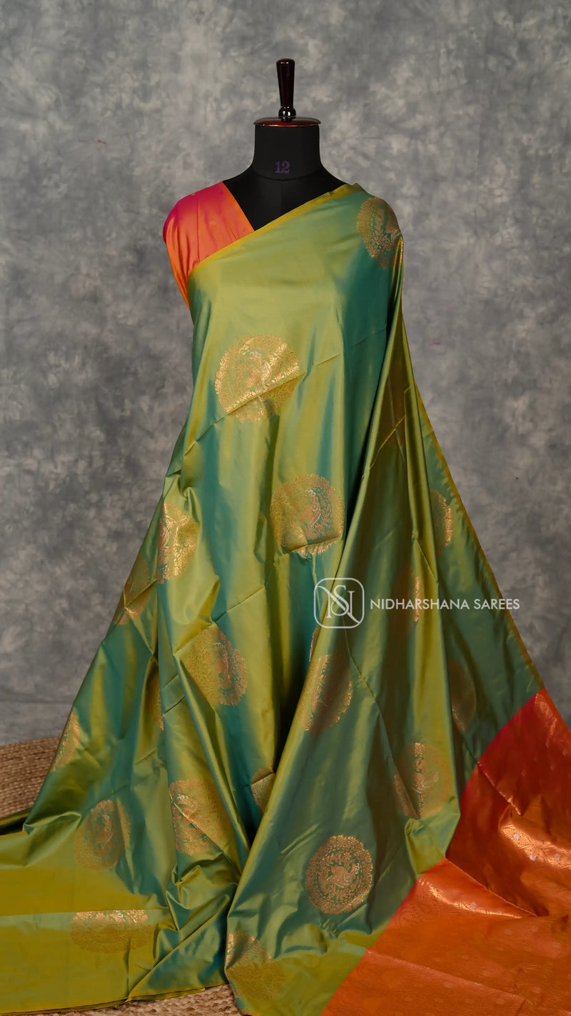 Semi Soft Silk With Big Zari Butta Weaving Concept