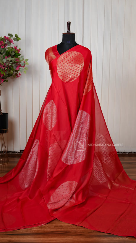 Premium Lightweight Blended Crepe Viscose Saree with All-Over Zari Design Concept