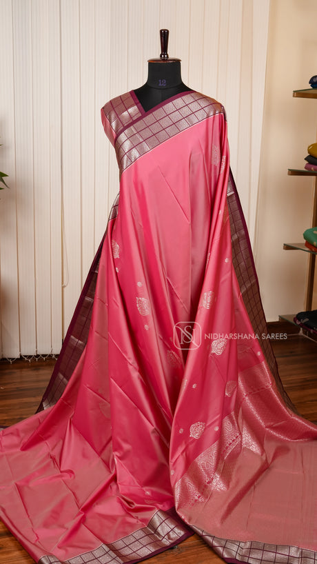Semi Soft Silk Saree With Silver Zari Butta And Checks Border