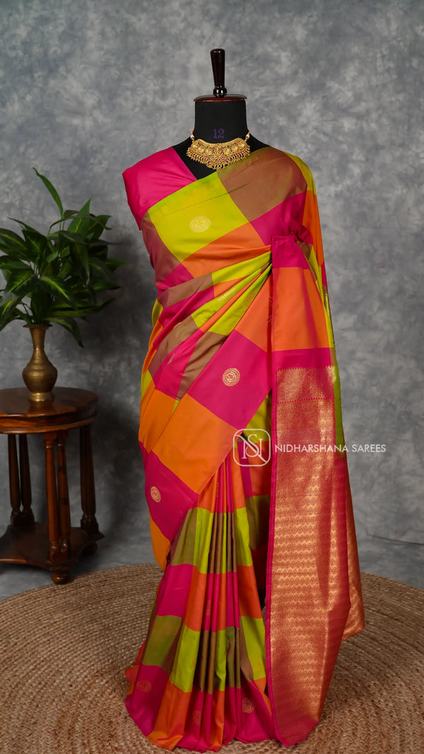 Semi Kanchipuram Soft Silk With Checks Body And Zari Butta