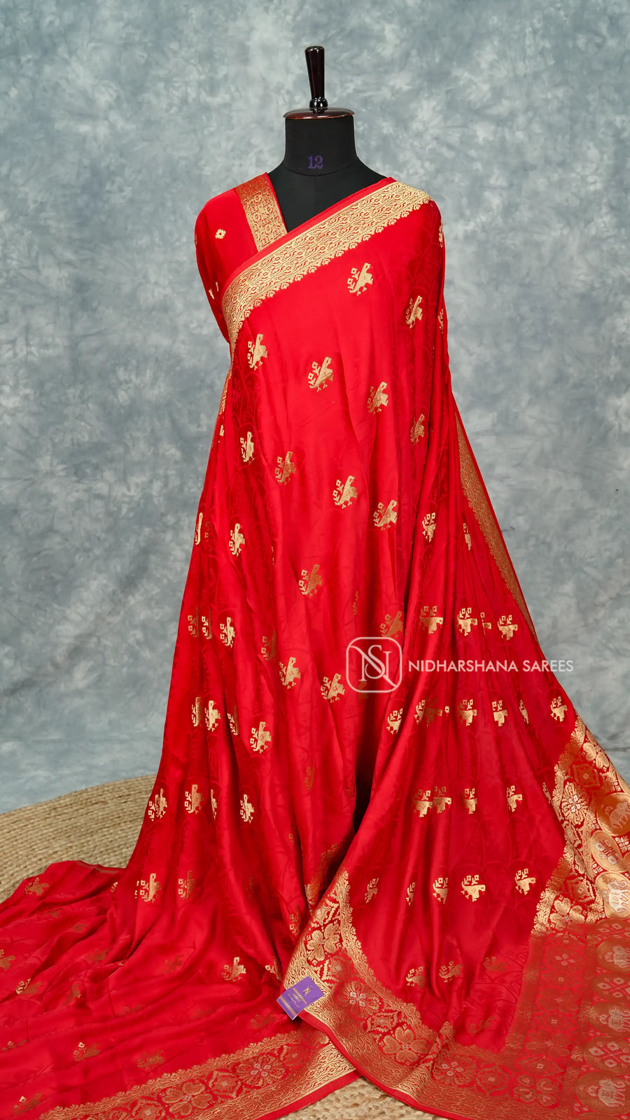 Pure Gajji Satin With Thread Emboss Concept