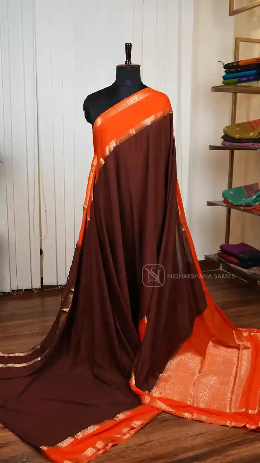 Semi Crepe With Gap Style Border