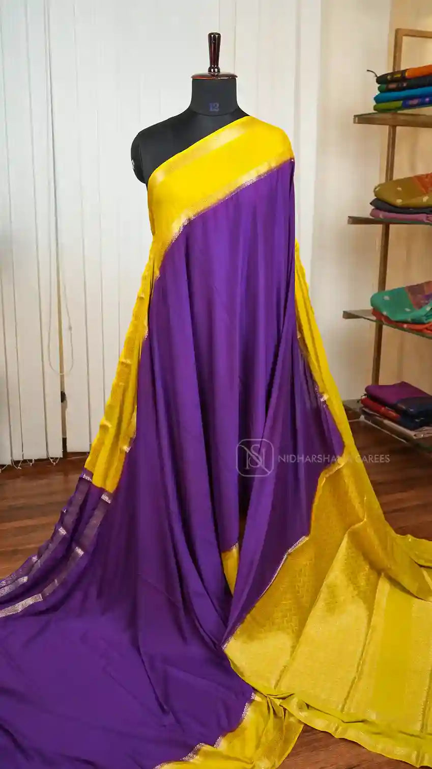 Semi Crepe With Gap Style Border