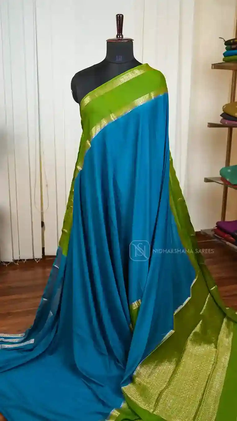 Semi Crepe With Gap Style Border