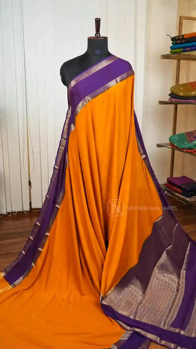 Semi Crepe With Gap Style Border