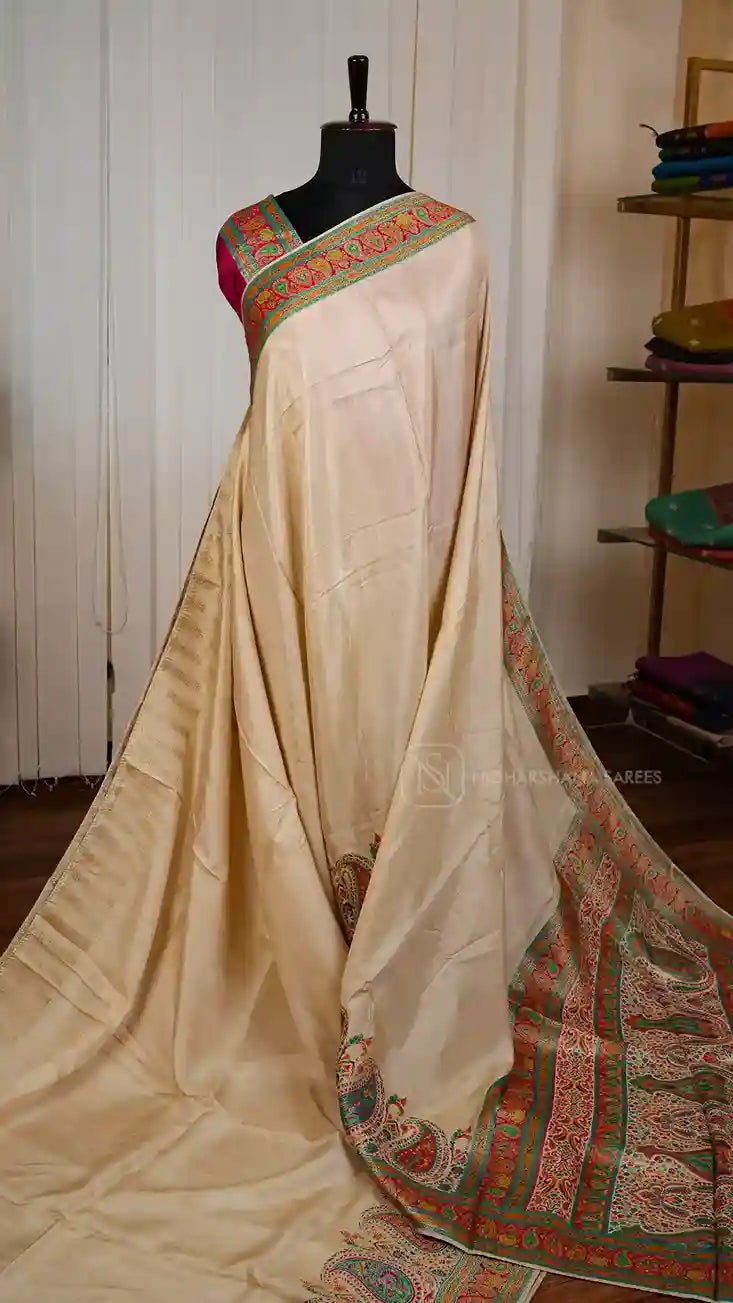 Russian Dola With Mango Motif Weaving Concept