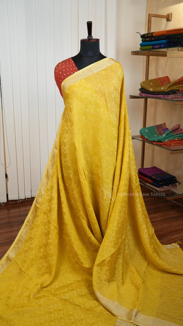 Premium Crush Chiffon With Thread Emboss And Zari Border