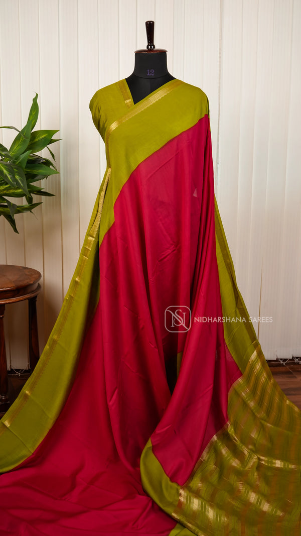 Butter Silk Saree With Contrast And Chit Zari Border