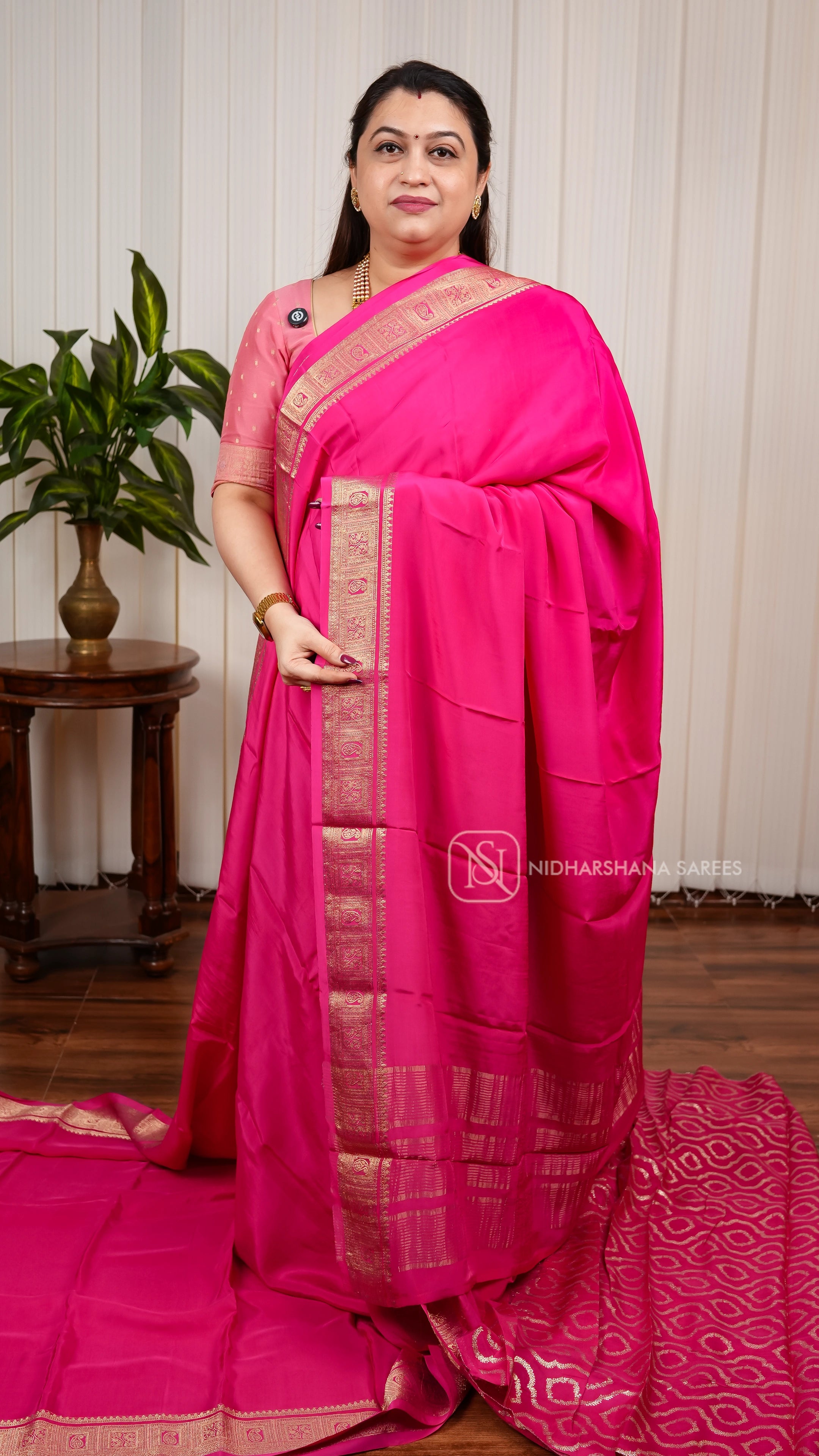 Premium Mysore Crepe Silk Saree With Mango Motif Zari Border