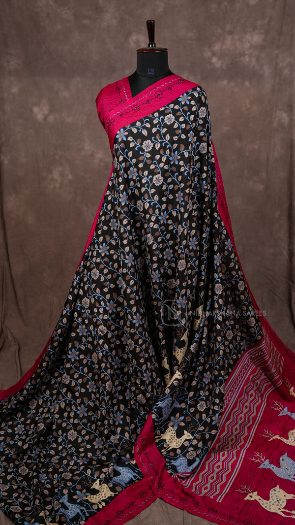 Matka Tussar With Digital Print Concept
