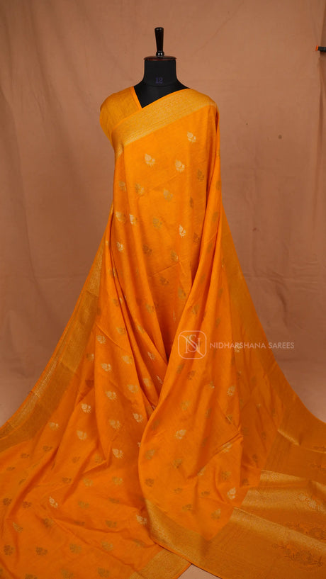 Pani Silk With Zari Floral Butta And Zari Border
