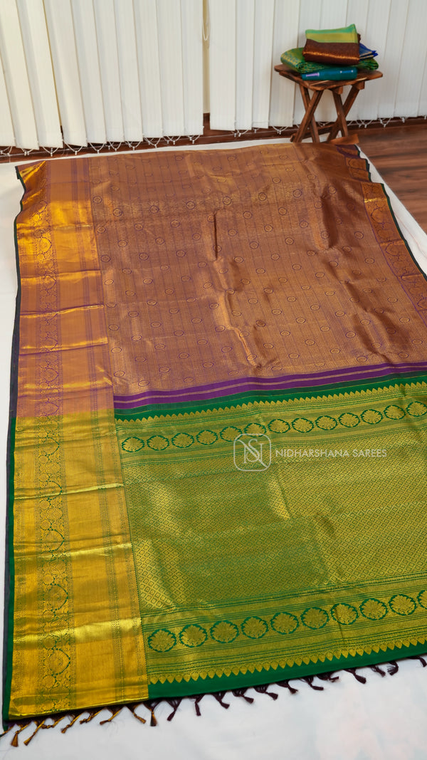 Pure Kanchipuram Silk Saree With Rich Gold Zari Weaving Body And Big Border Concept