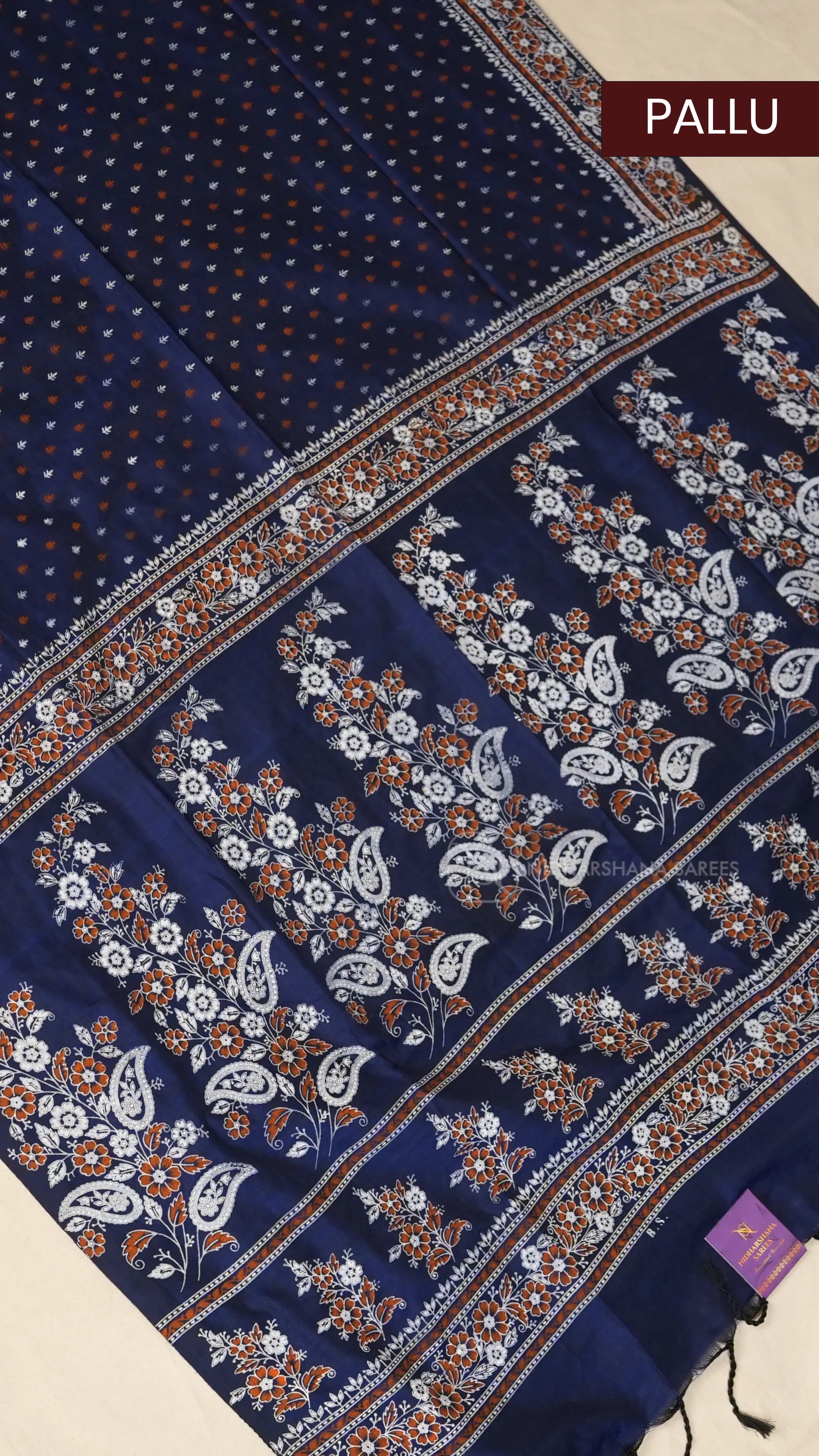 Bengal Cotton With Leaf Printed Body And Floral Printed Pallu Concept