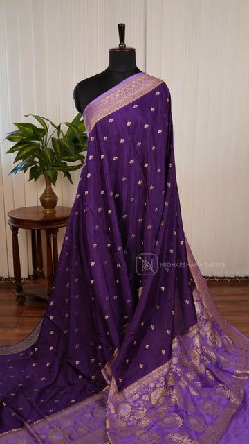 Chinon Georgette With Silver Zari Butta And Floral Zari Weaving Border