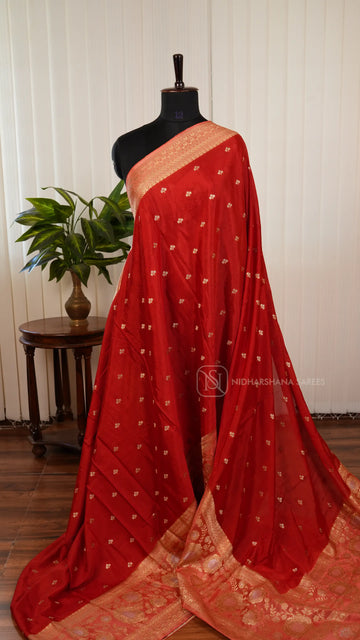 Chinon Georgette With Silver Zari Butta And Floral Zari Weaving Border