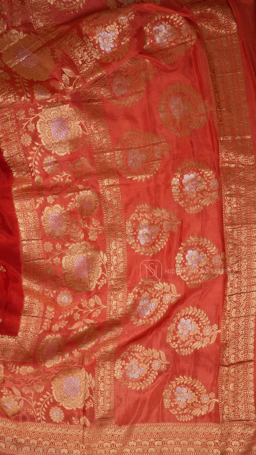 Chinon Georgette With Silver Zari Butta And Floral Zari Weaving Border