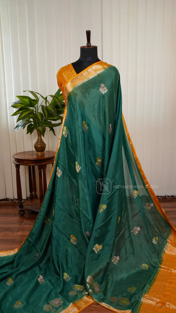 Chinon Georgette With Floral Zari Weaving And Contrast Zari Border