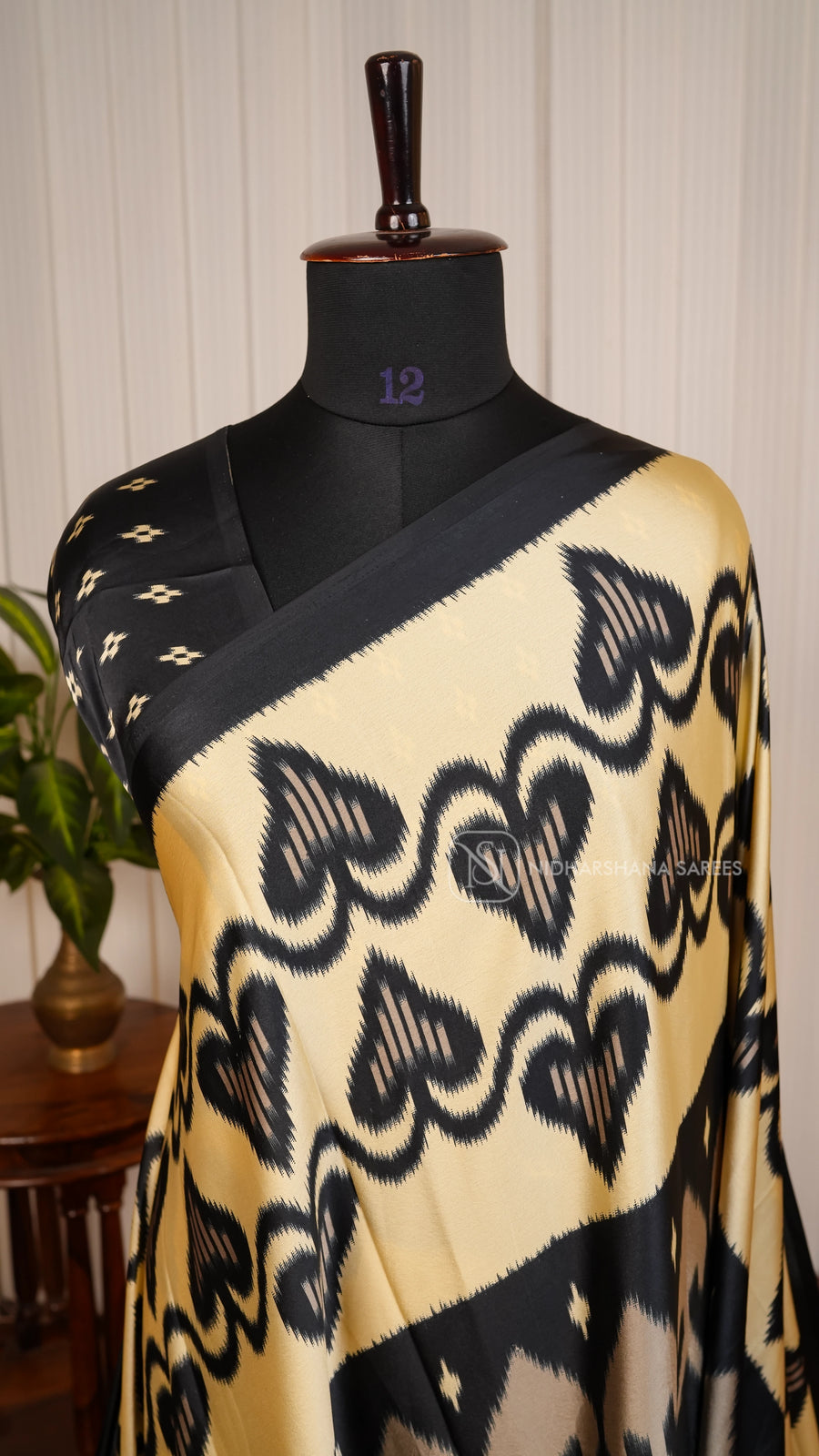 Semi Satin With Digital Print Concept