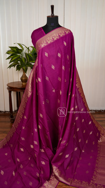 Pani Silk With Floral Zari Butta And Floral Zari Border