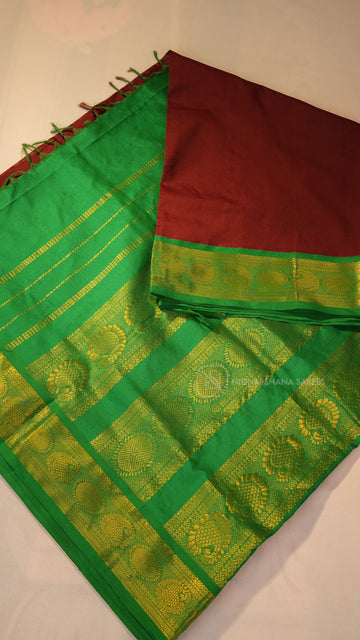 Premium Silk Cotton Saree With Contrast Zari Border
