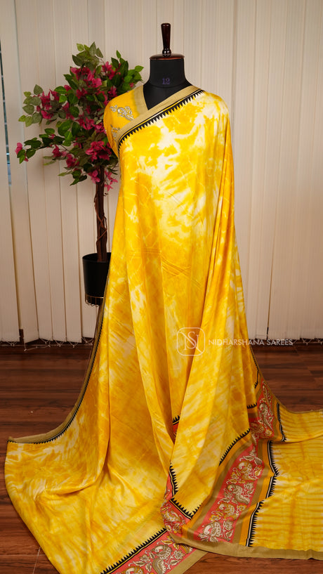 Semi Dola With Contrast Digital Print Border