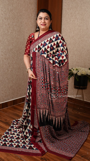 Semi Satin Silk With Mirror Work Concept