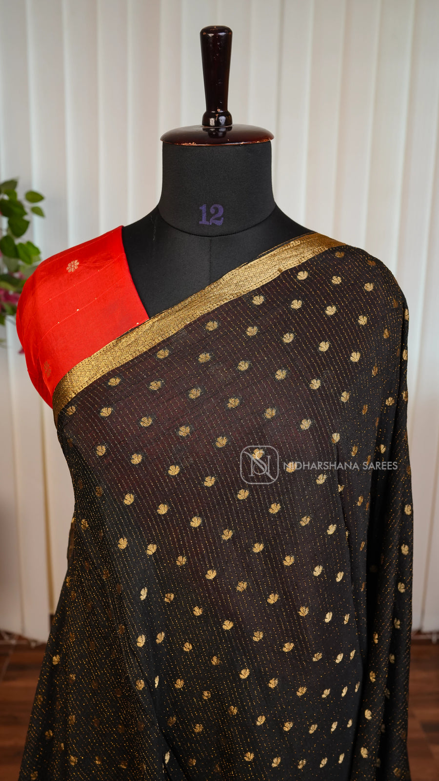 Crush Crepe Georgette With Zari Lines And Butta Concept