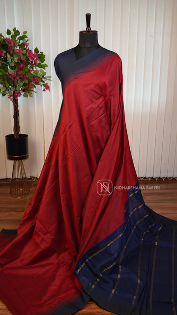 Kanchi Cotton With Contrast Border