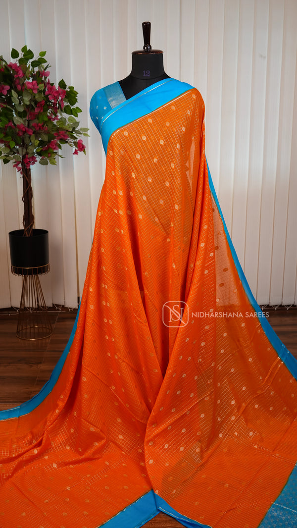 Semi Crepe With Zari Checks And Zari And Contrast Border