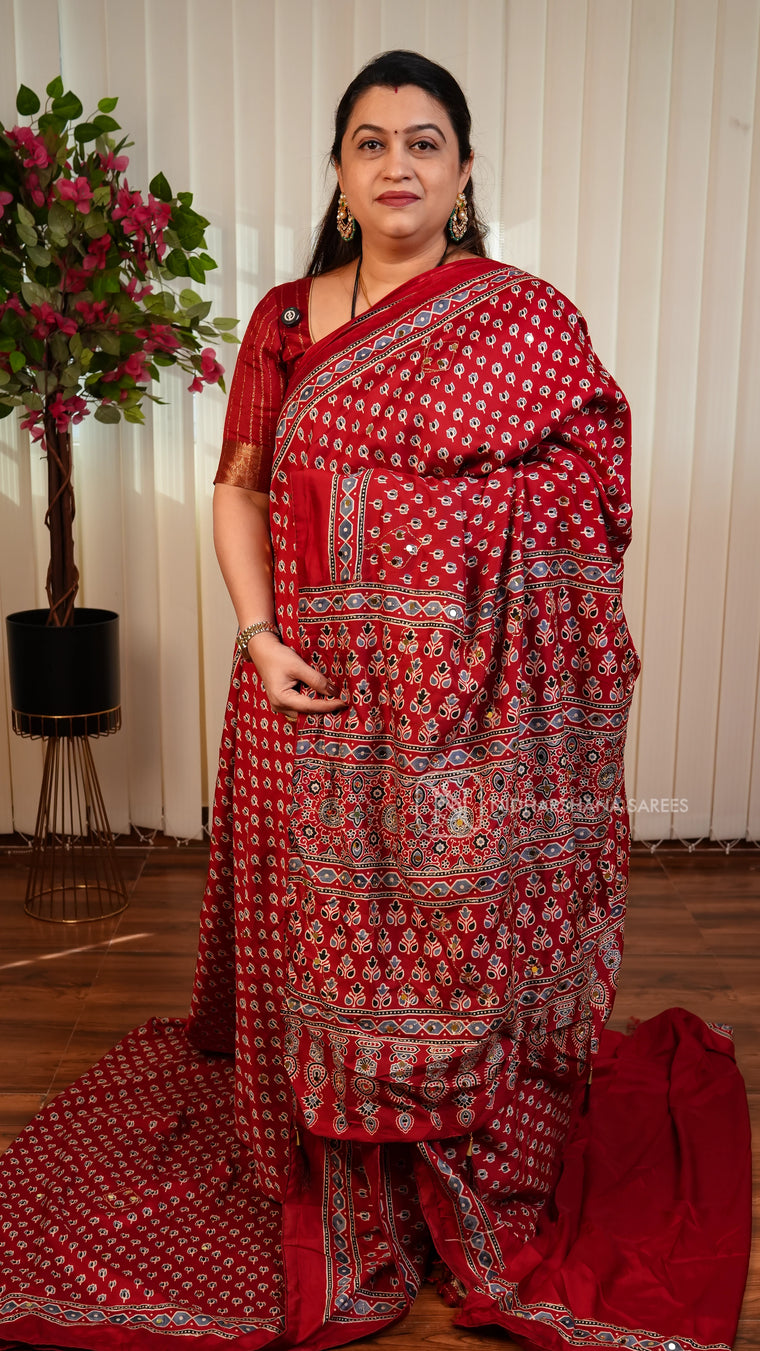 Matka Cotton With Mirror Work Concept