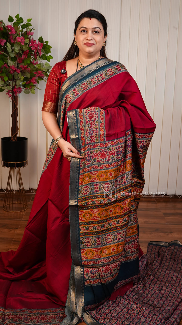 Viscose Cotton With Digital Print And Small Zari Border