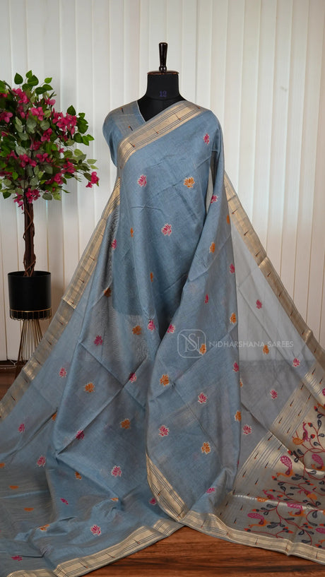 Munga Cotton With Zari Weaving Concept