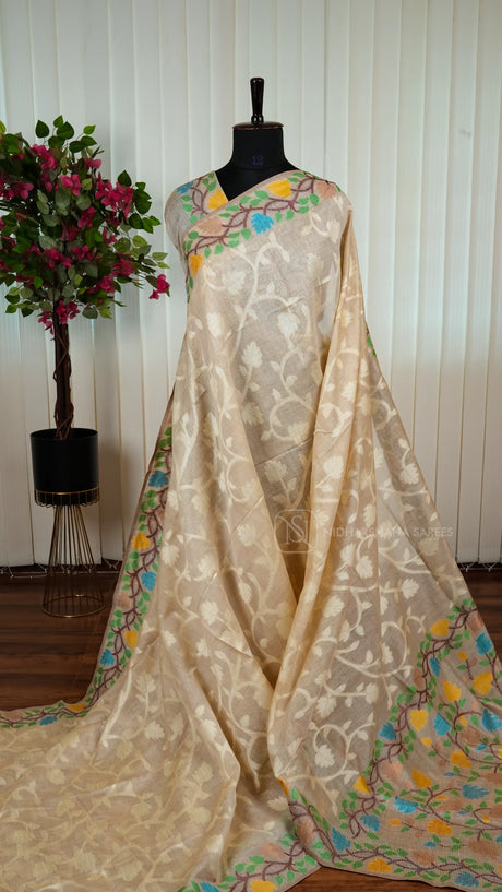 Munga Cotton With Thread Weaving Concept