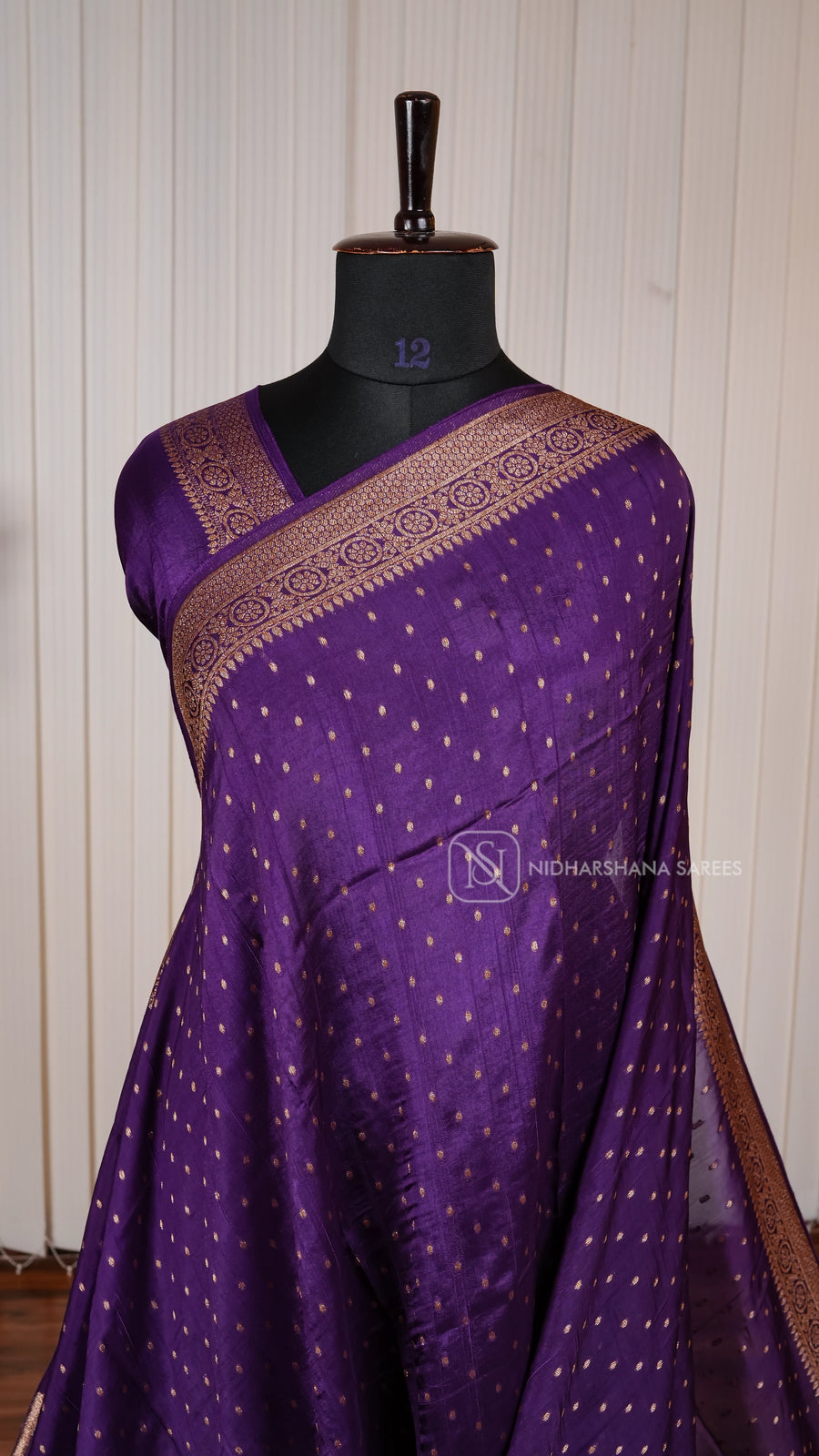 Premium Tussar With Matte Zari Concept