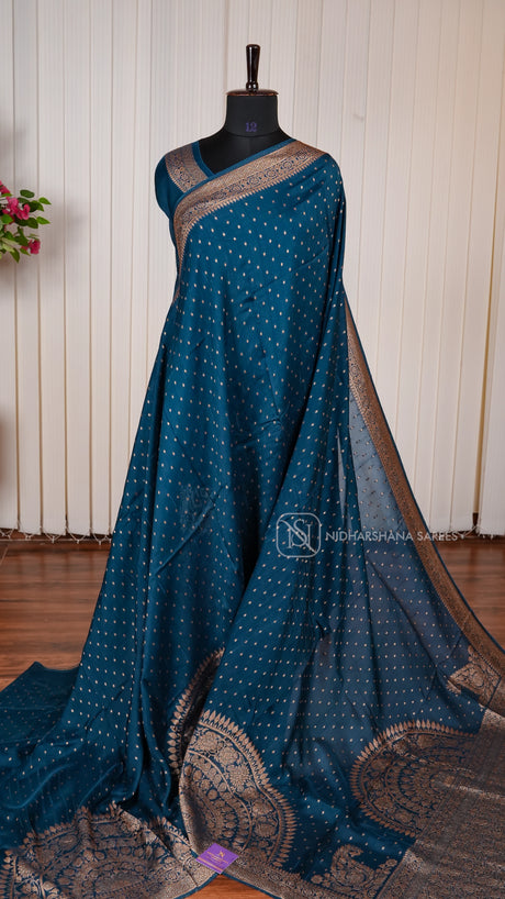 Premium Tussar With Matte Zari Concept