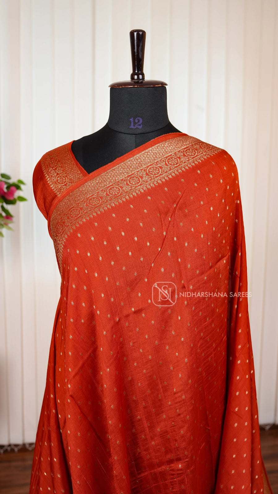 Premium Tussar With Matte Zari Concept