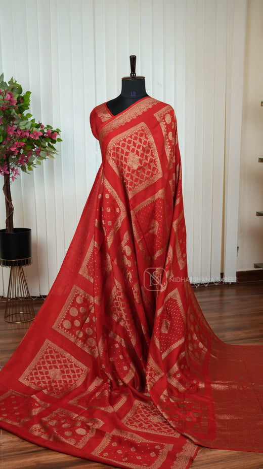 Premium Tussar With Matte Zari Concept